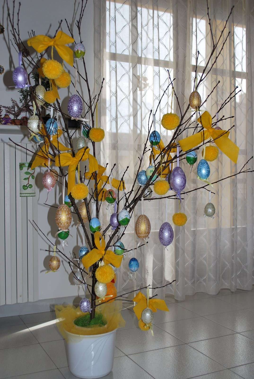 Albero pasquale con i fiocchi