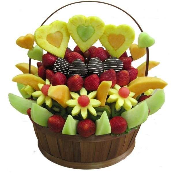 Bouquet con frutta a forma di cuori