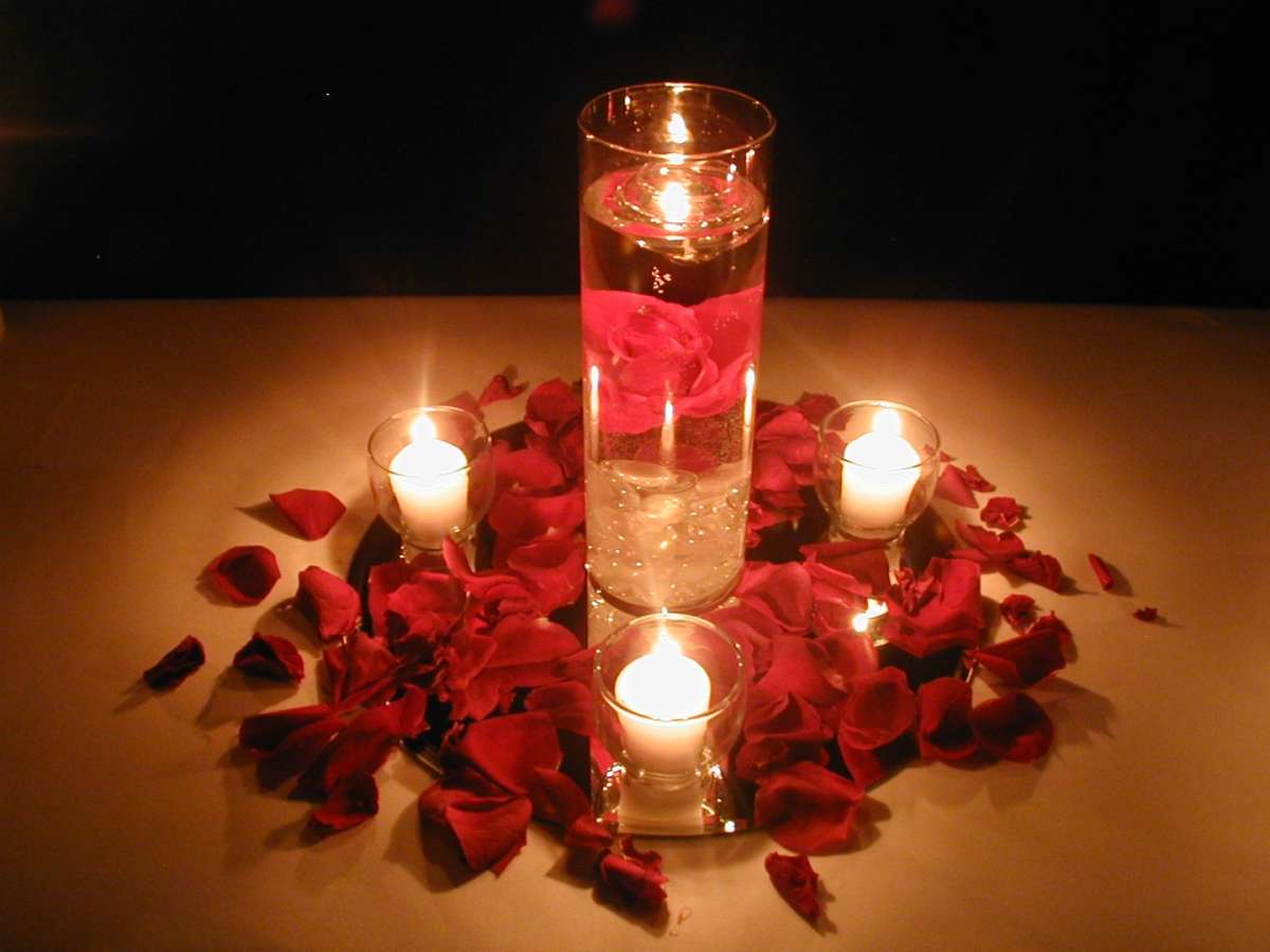 Candele e petali