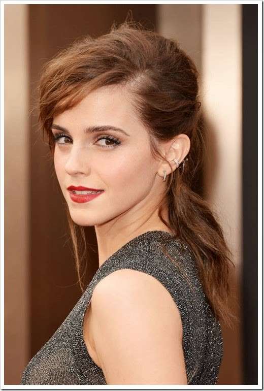 Capelli semiraccolti di Emma Watson