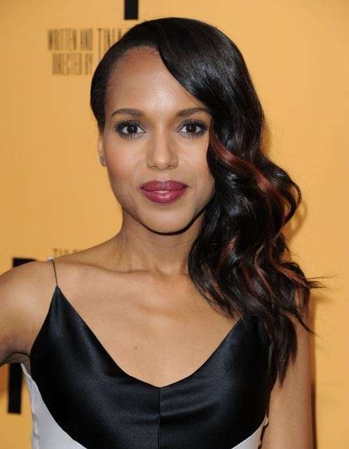 Capelli semiraccolti di Kerry Washington