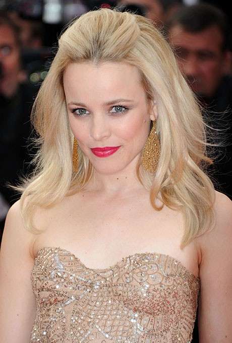 Capelli semiraccolti Rachel McAdams