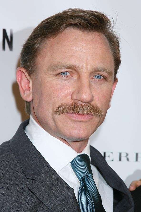 Daniel Craig