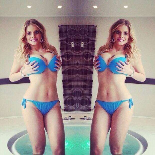 Francesca Cipriani in bikini