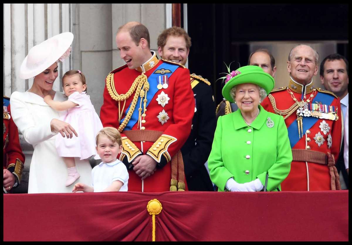 La famiglia reale inglese al Trooping the colour