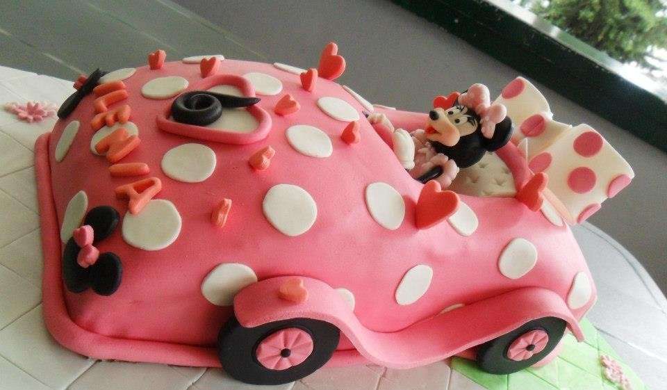 Torta auto con Minnie