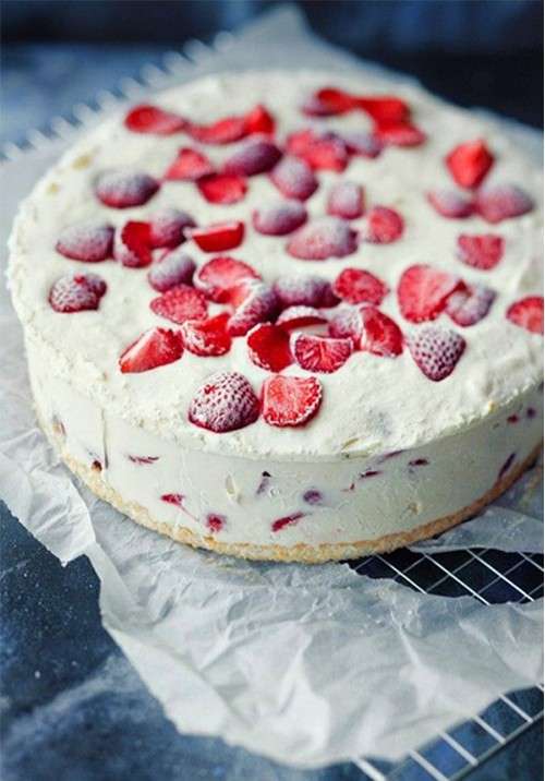 Torta bassa con fragole