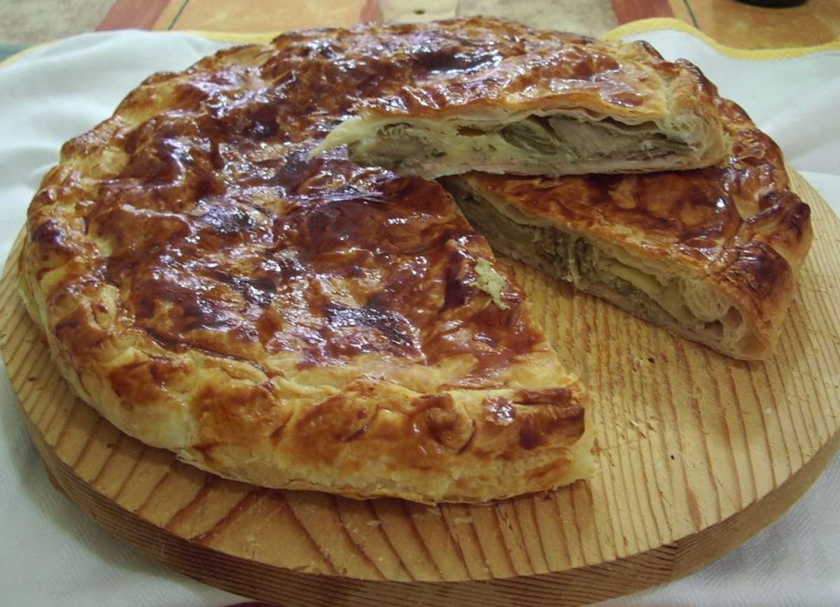 Torta con carciofi