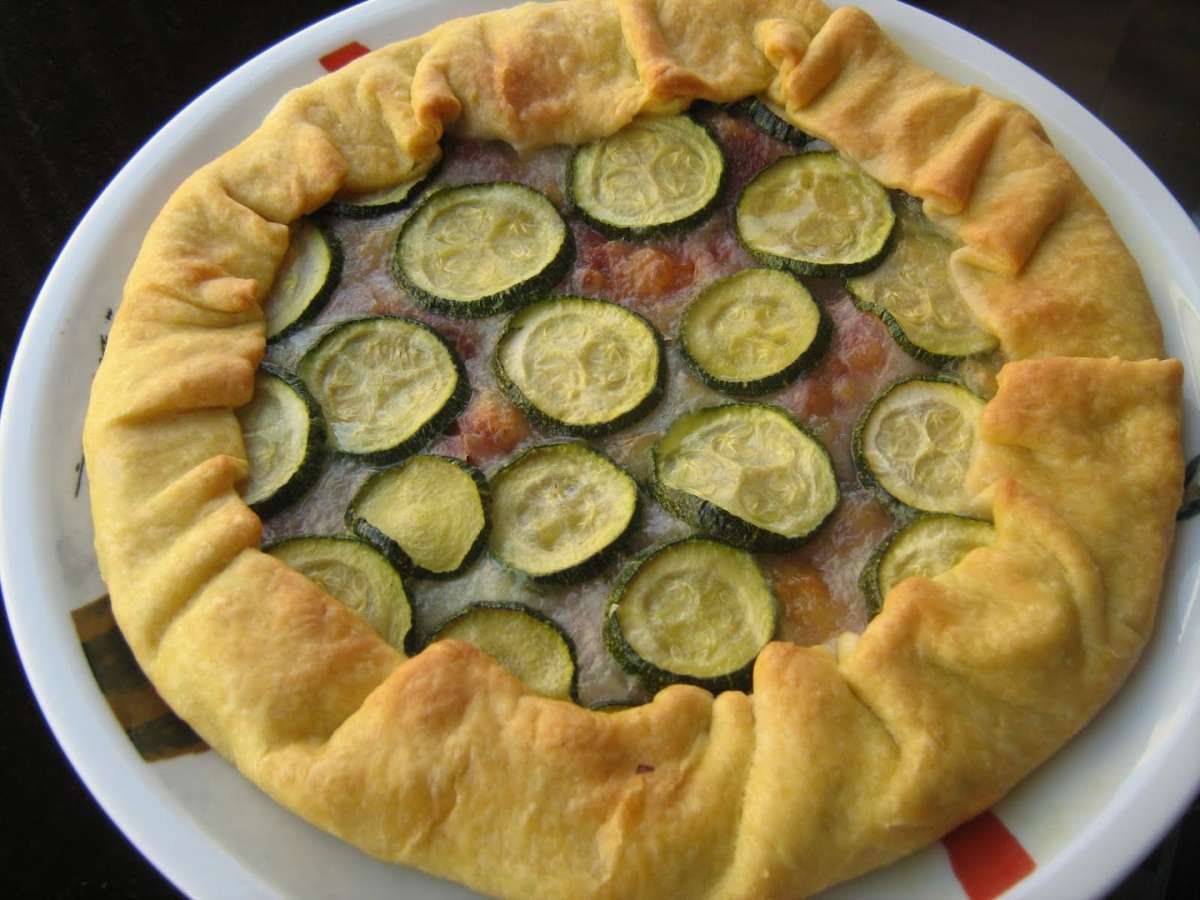 Torta con zucchine