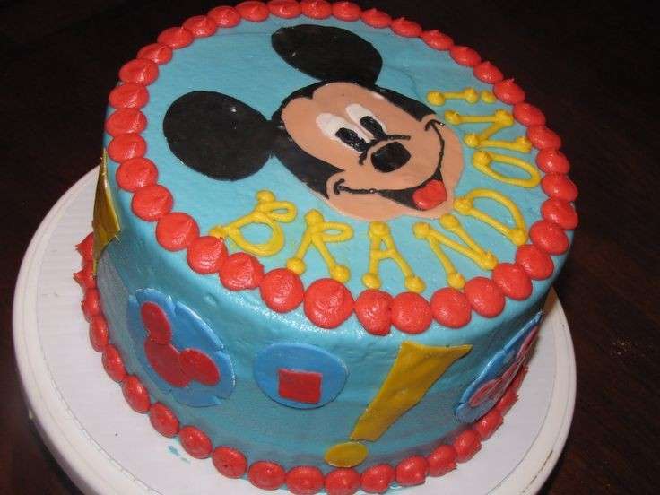 Torta di Topolino con confetti