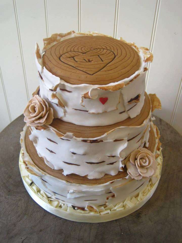 Torta fatta in casa a strati