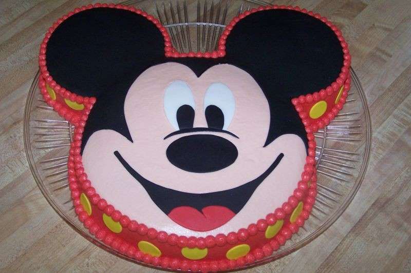 Torta per bambini a forma di Topolino