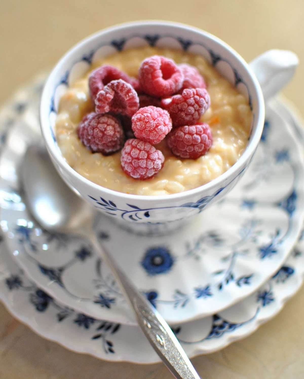 Budino di riso con lamponi