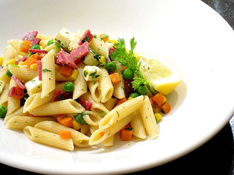 Insalata di pasta con pancetta