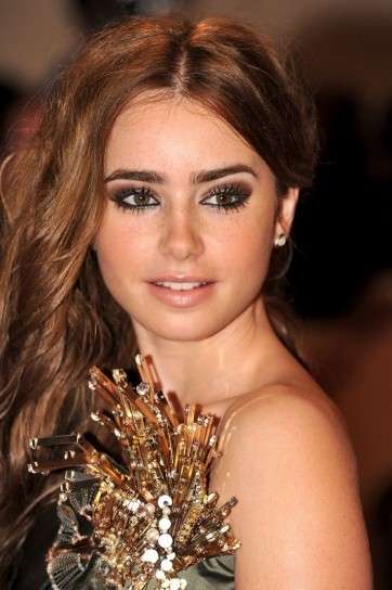 Lily Collins make up
