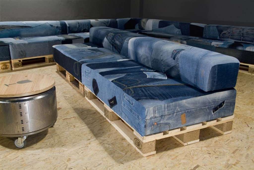 Pallet e vecchi jeans