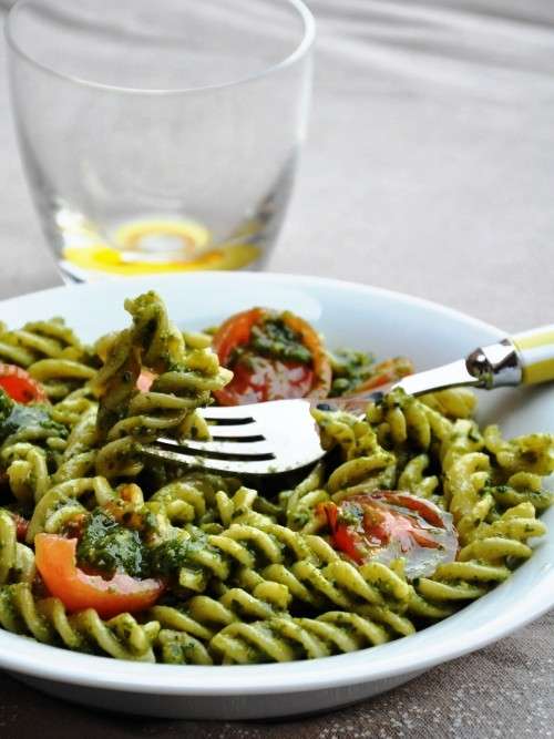 Pasta fredda al pesto