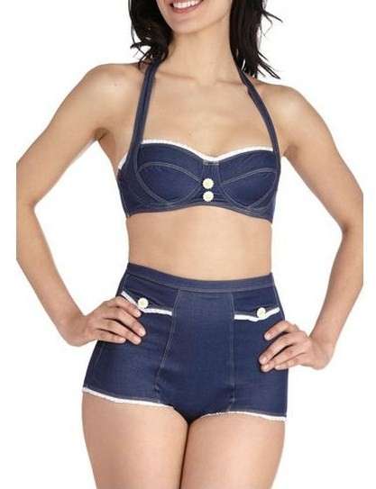 Bikini con culotte a vita alta