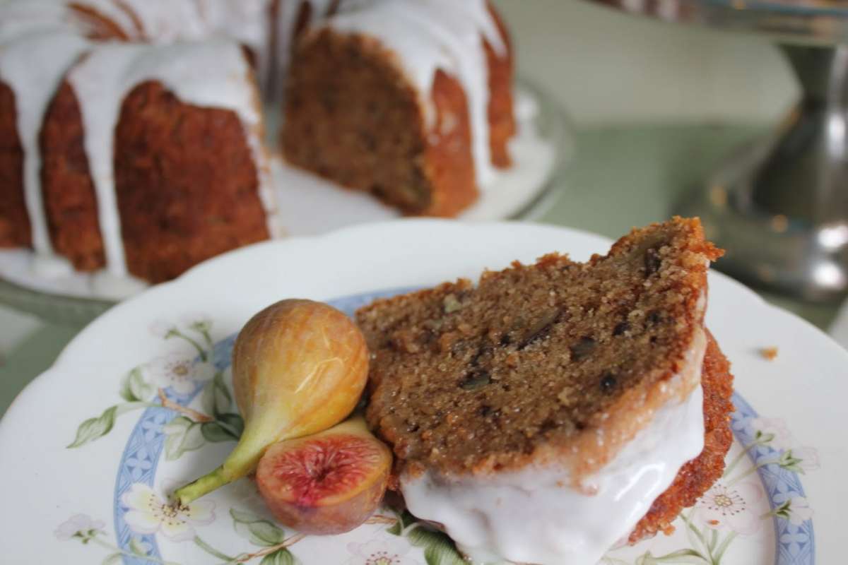 Ciambellone di fichi estivo