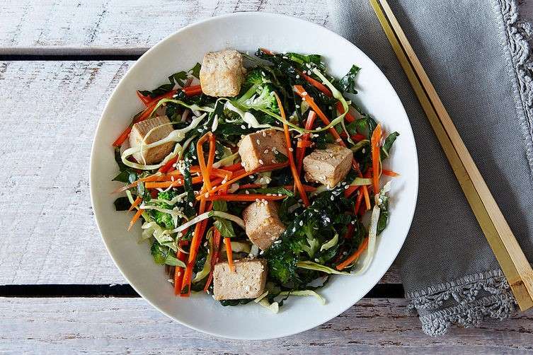 Insalata di grano saraceno e tofu