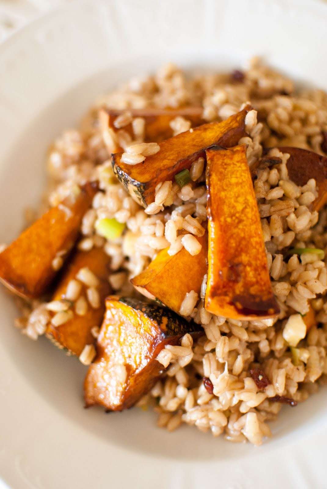 Insalata di orzo con zucca