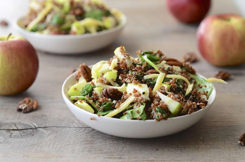 Insalata di quinoa estiva