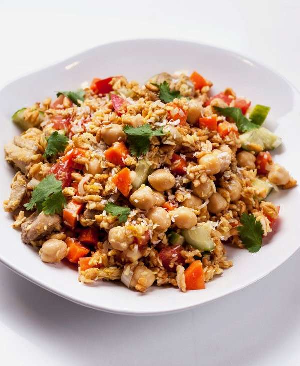 Insalata di riso con pollo