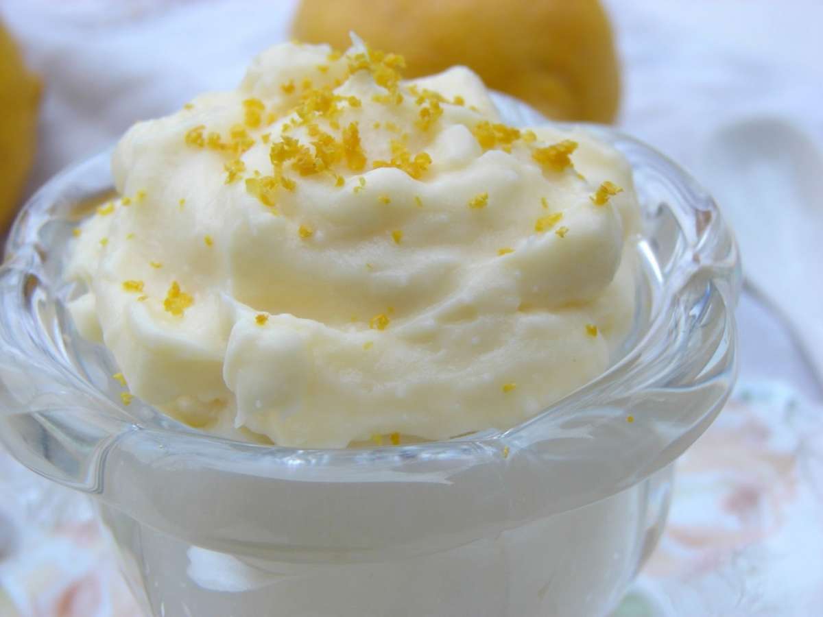 Mousse al limone classica