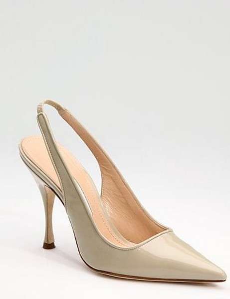 Slingback nude Manolo Blahnik