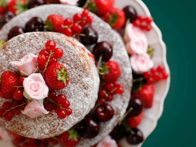 Torta estiva alle fragole