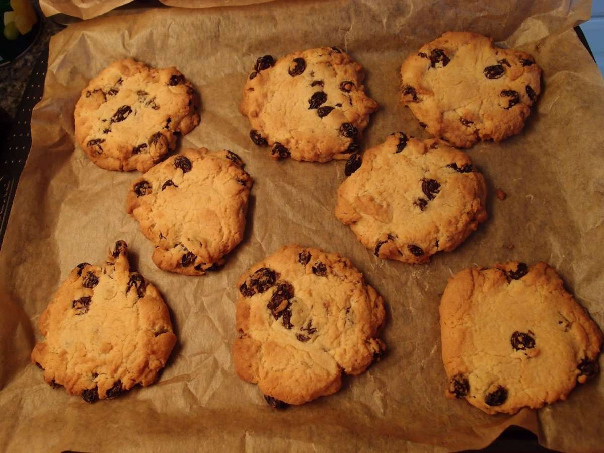 Biscotti light con uvetta