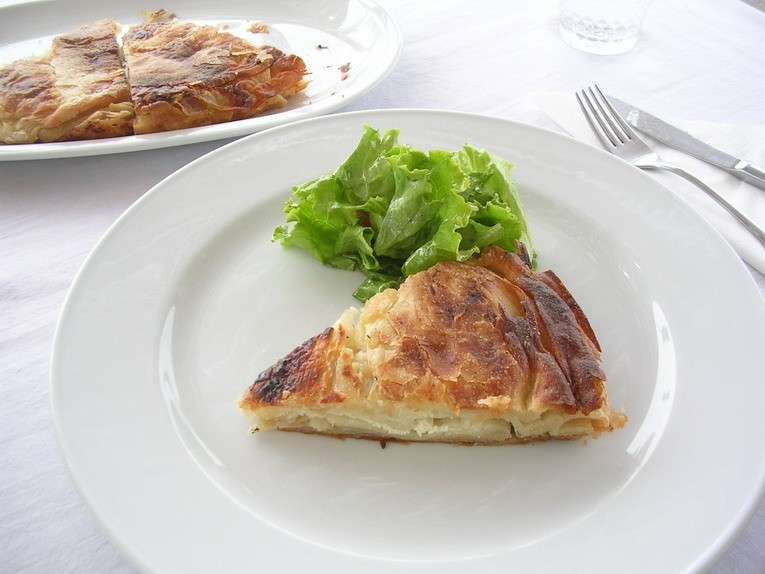 Burek al formaggio