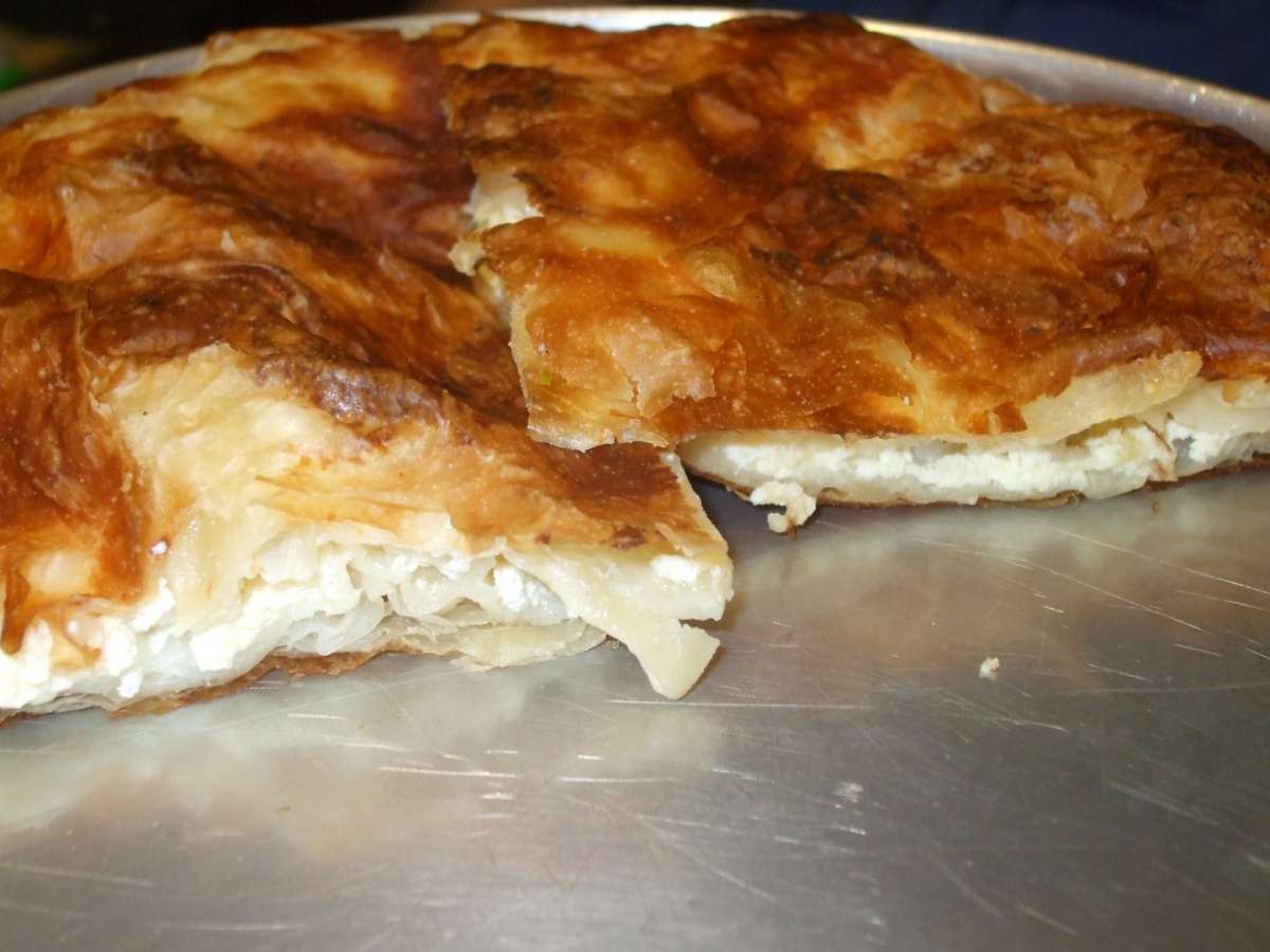 Burek semplice con feta