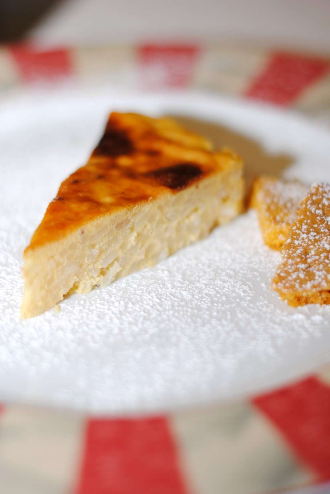 Crostata di riso con zucchero a velo