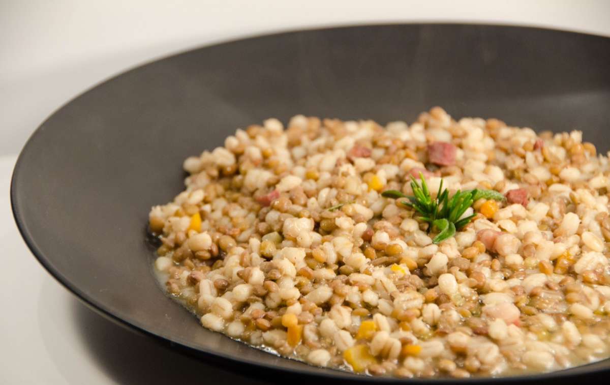 Fregola con lenticchie