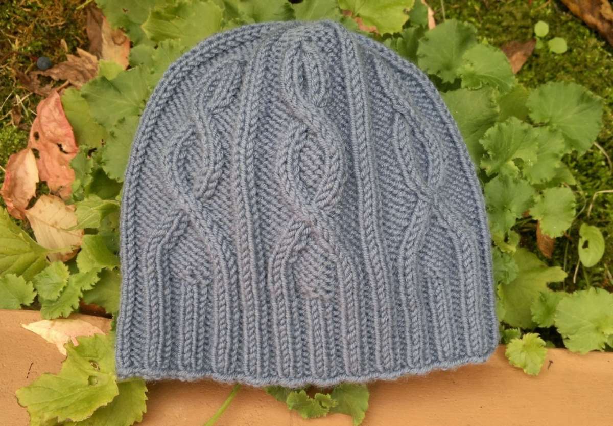 Cappellino grigio