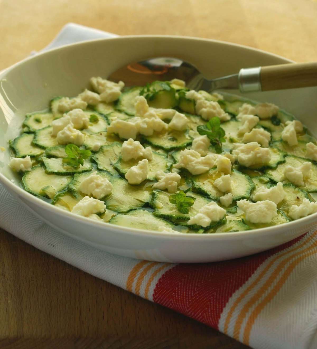 Carpaccio di zucchine con robiola