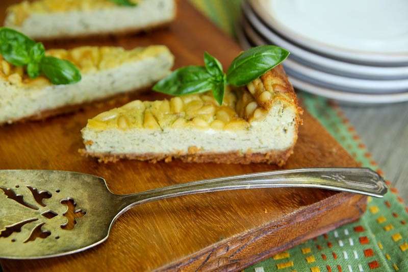 Cheesecake salata con mascarpone e pesto