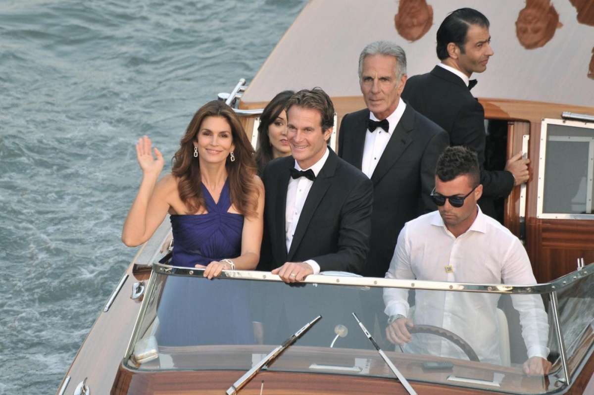 Cindy Crawford e il marito alle nozze di George e Amal