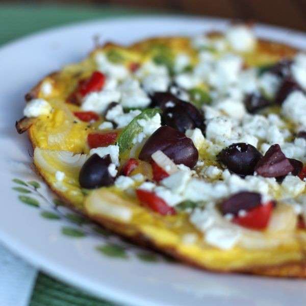 Frittata con feta e cipolle