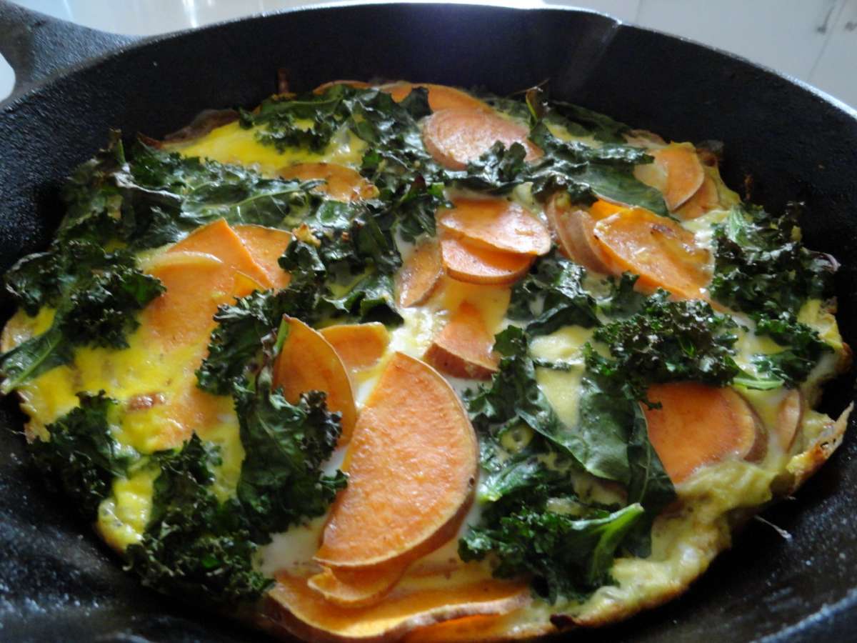 Frittata con patate dolci e spinaci