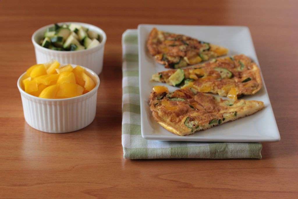 Frittata con peperoni e zucchine