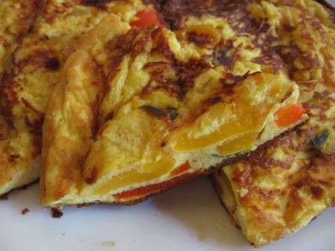 Frittata con peperoni misti