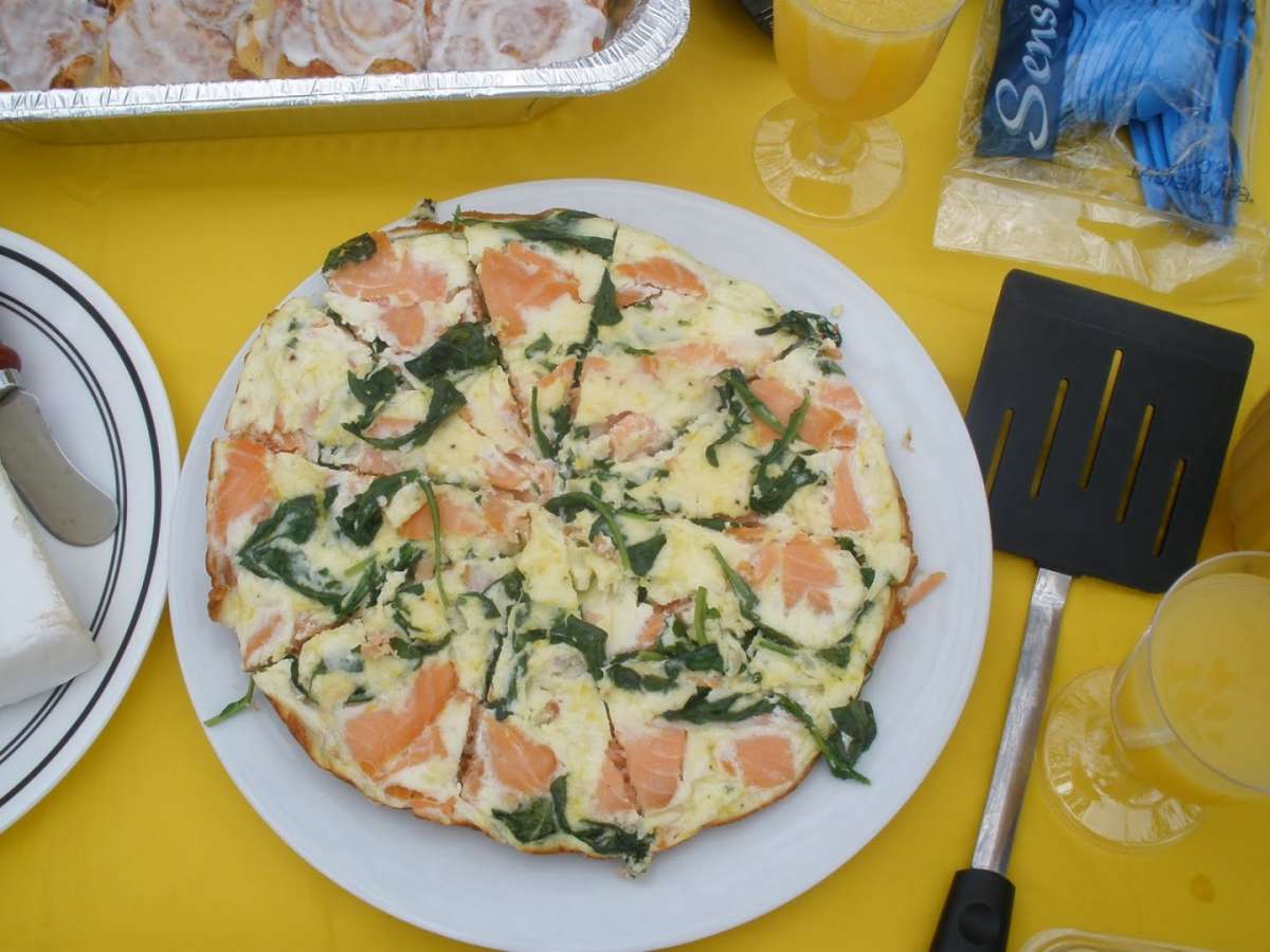 Frittata con salmone e rucola