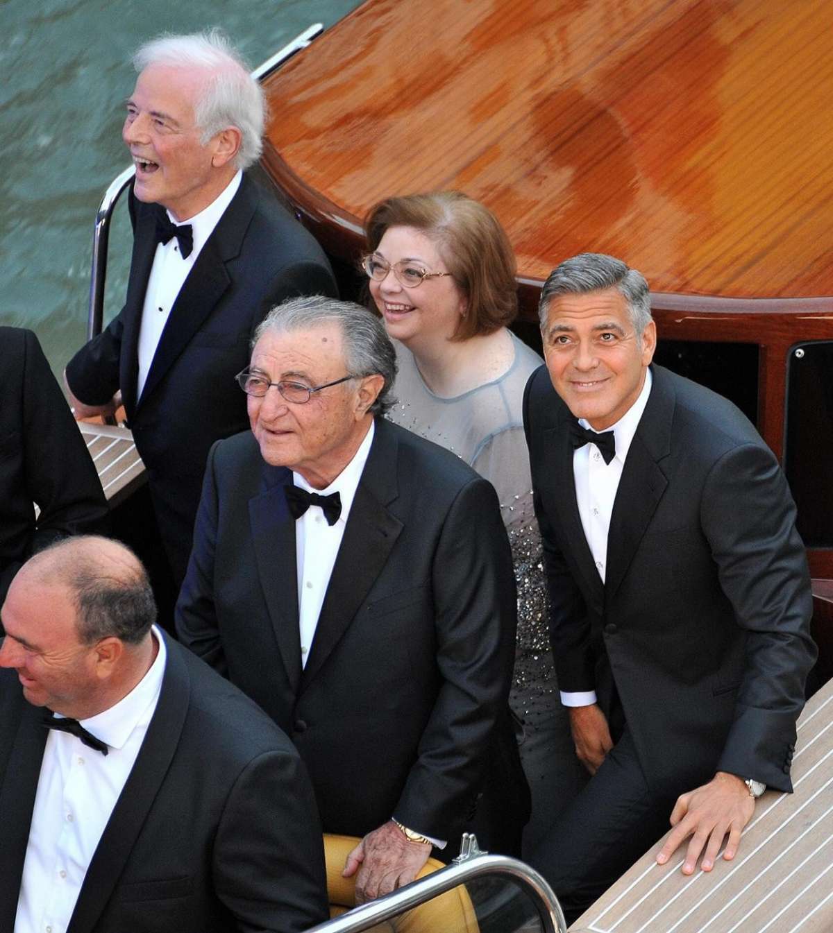 George Clooney con gli invitati vip nel giorno del suo matrimonio