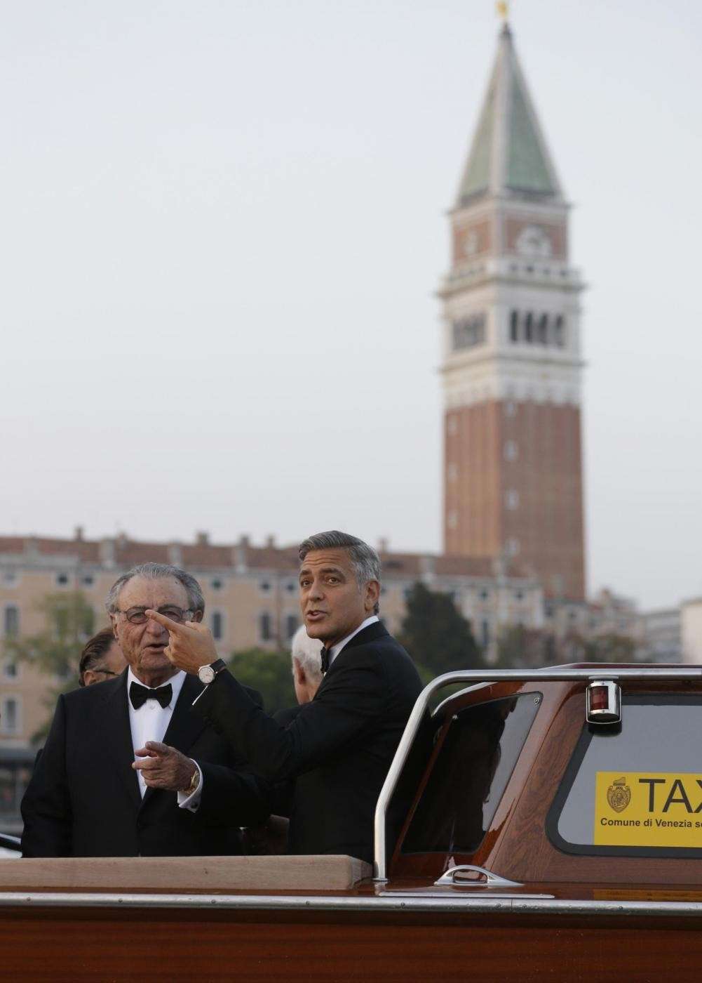 L'attore hollywoodiano parla con Ramzi Alamuddin