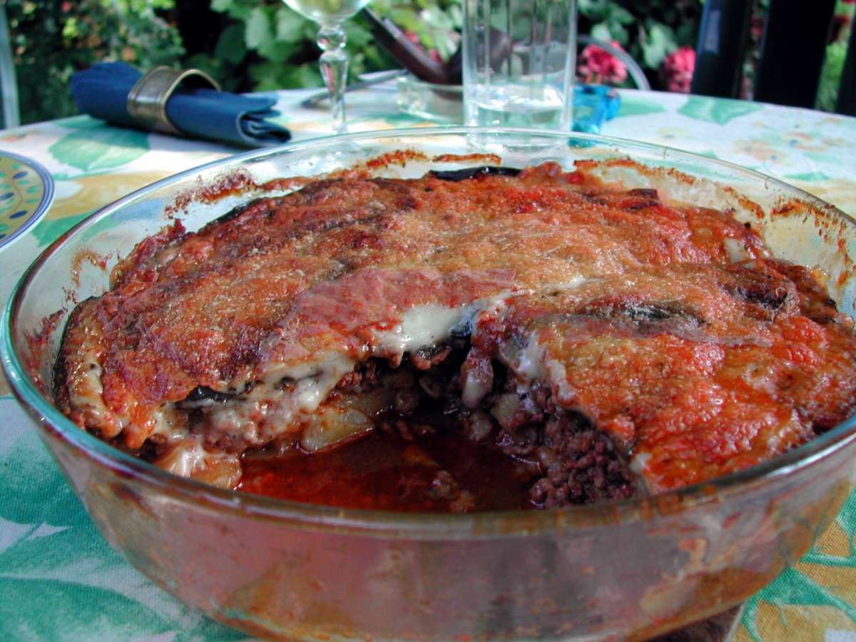 Moussaka con salsa