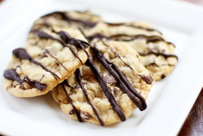 Biscotti con cioccolato fuso