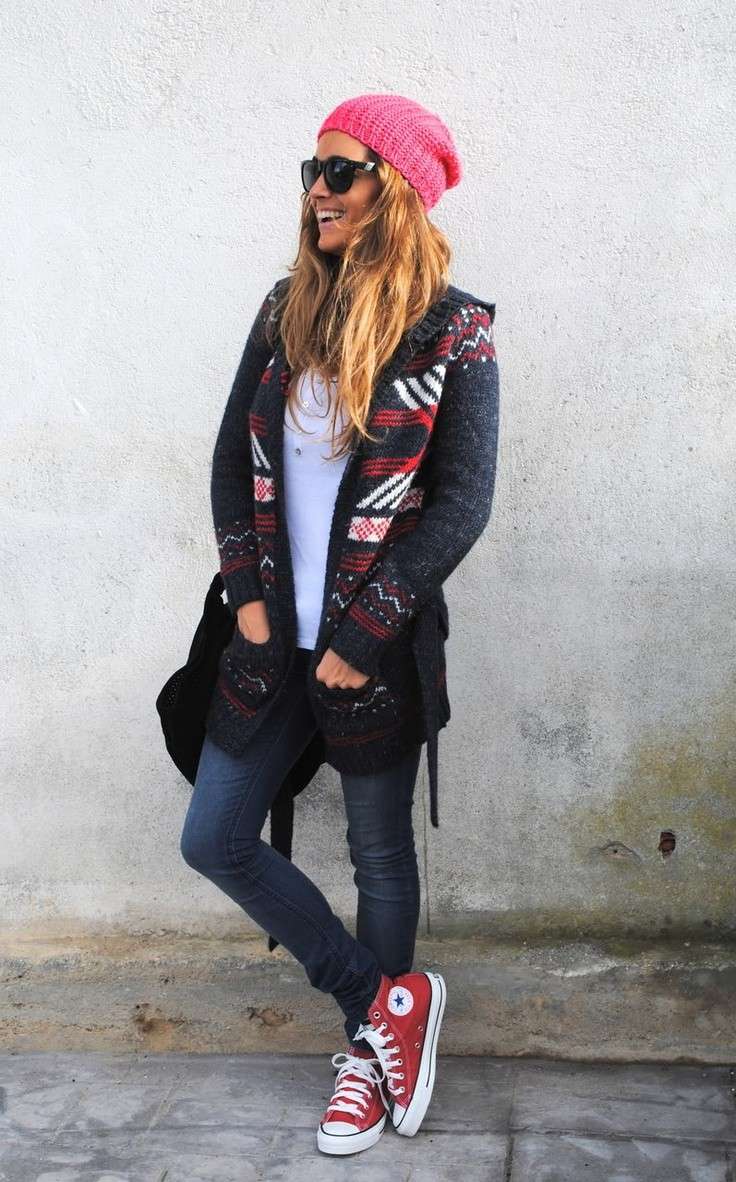 converse bordeaux outfit