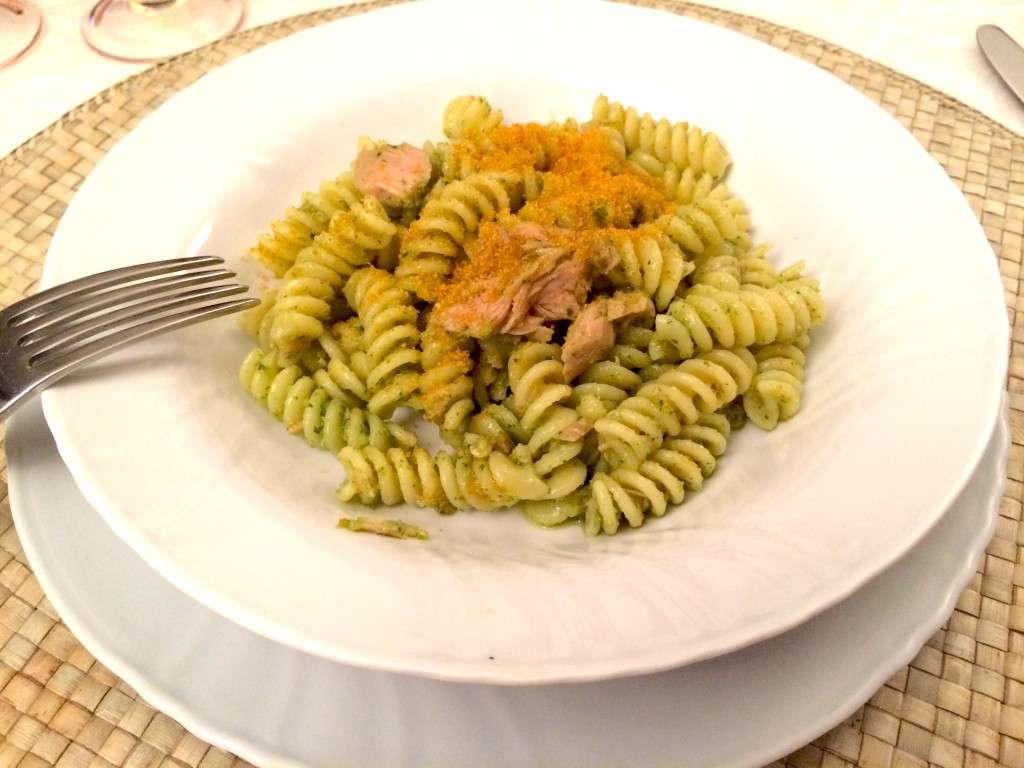 Fusilli con tonno e bottarga